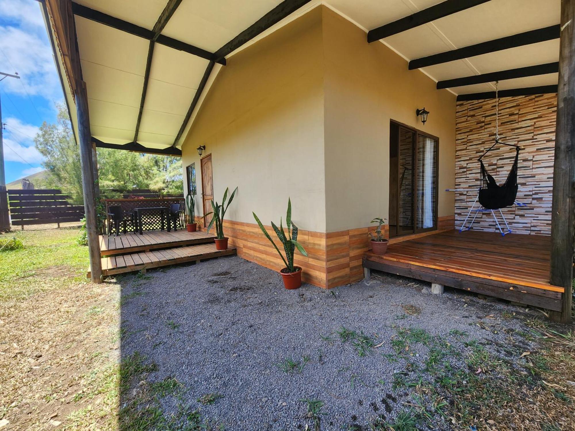 Cabanas Kainga Hanga Roa Exterior photo